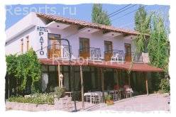 Patio Hotel 3